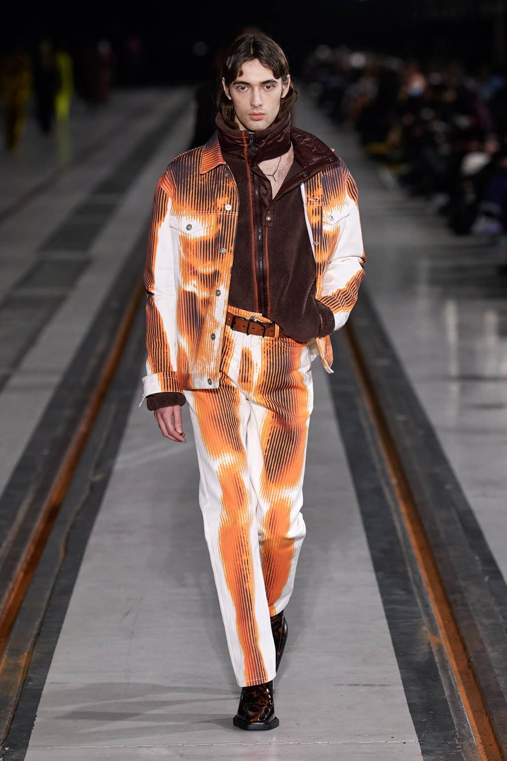 Fashion Week Paris Fall/Winter 2022 look 61 from the Y/PROJECT collection 男装