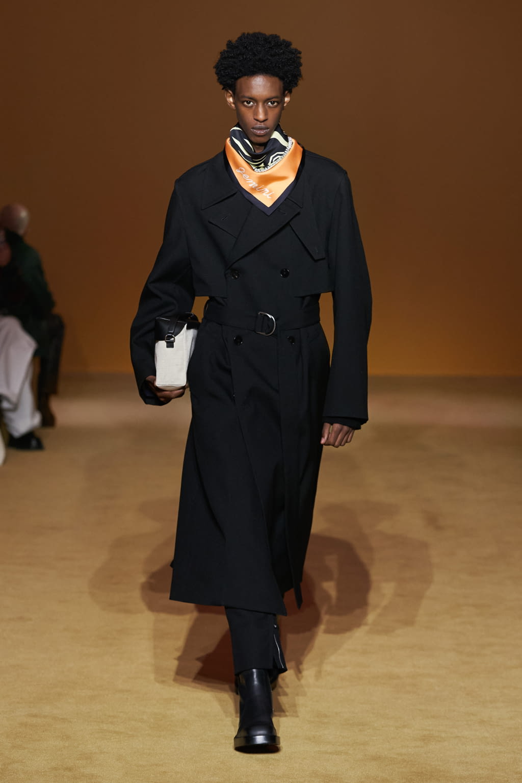 Fashion Week Paris Fall/Winter 2022 look 25 from the Jil Sander collection menswear