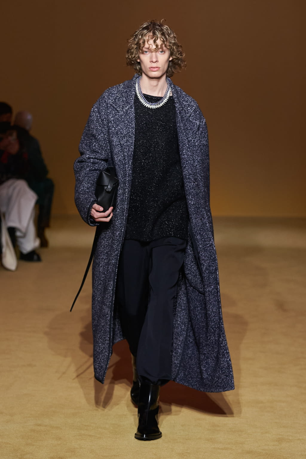 Fashion Week Paris Fall/Winter 2022 look 27 from the Jil Sander collection 男装