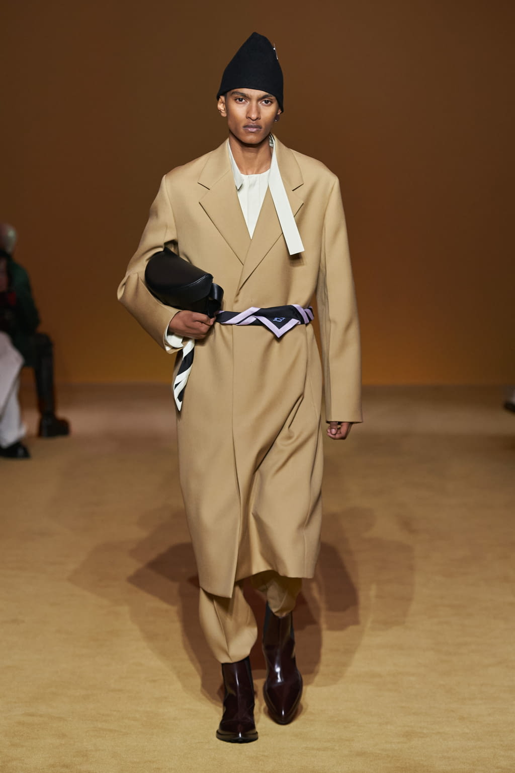Fashion Week Paris Fall/Winter 2022 look 31 de la collection Jil Sander menswear
