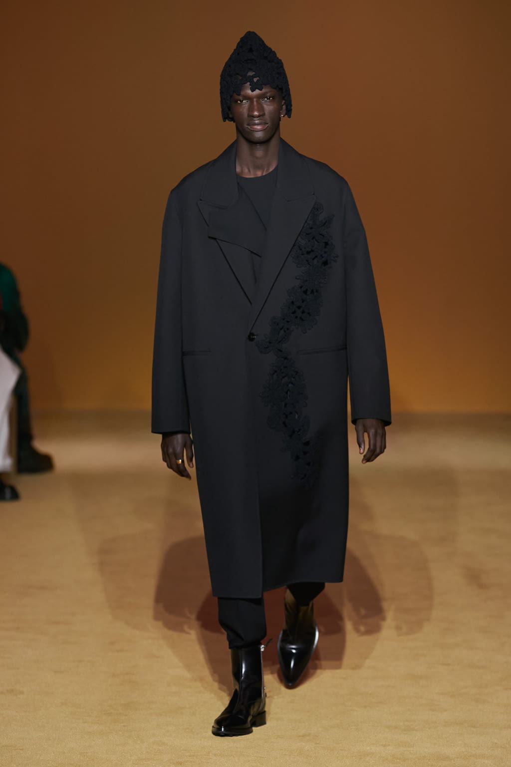 Fashion Week Paris Fall/Winter 2022 look 41 from the Jil Sander collection menswear