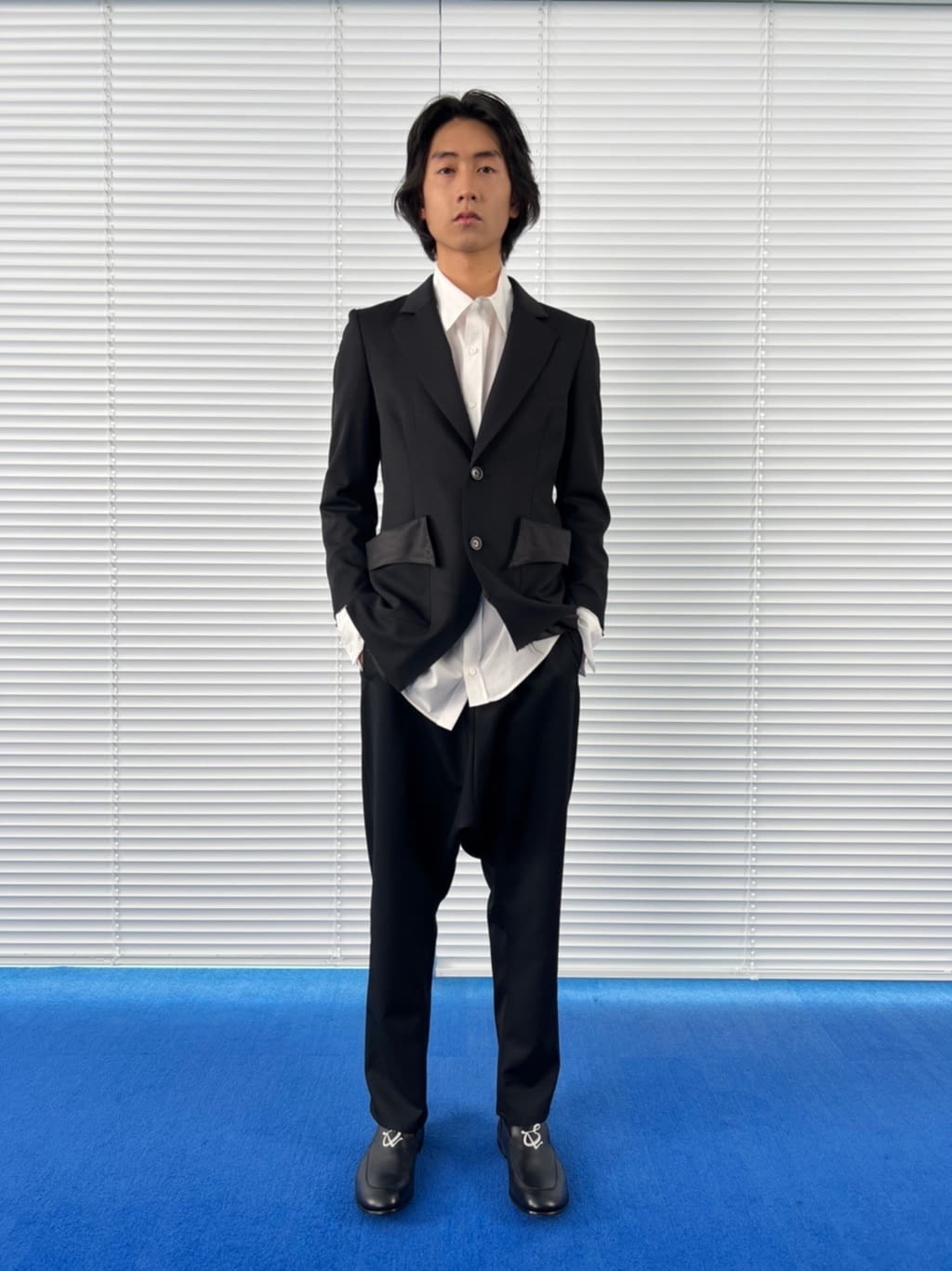 Fashion Week Paris Fall/Winter 2022 look 24 from the Sulvam collection menswear