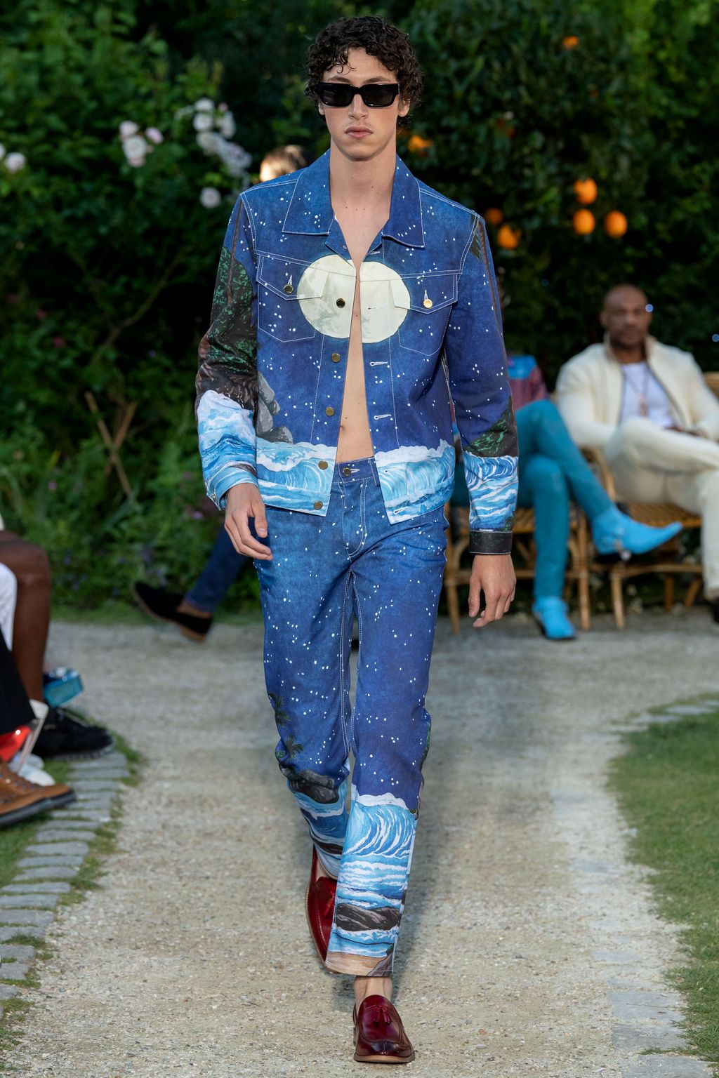 Fashion Week Paris Spring/Summer 2020 look 17 from the Casablanca collection menswear