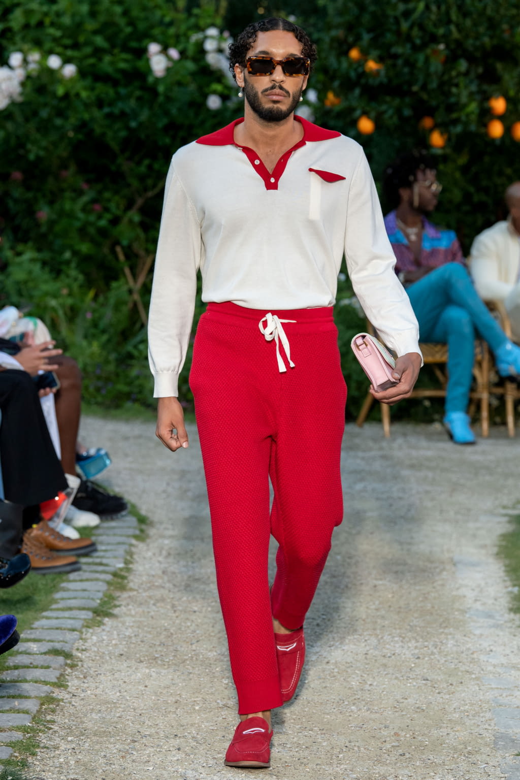 Fashion Week Paris Spring/Summer 2020 look 30 from the Casablanca collection 男装