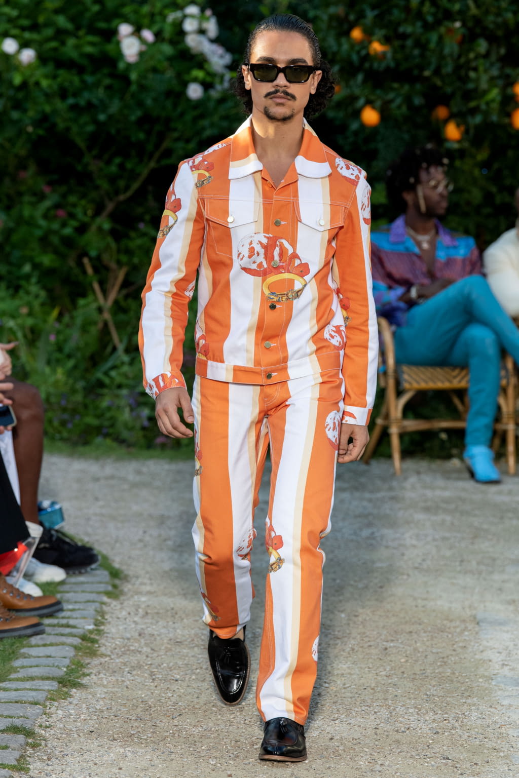 Fashion Week Paris Spring/Summer 2020 look 31 from the Casablanca collection 男装
