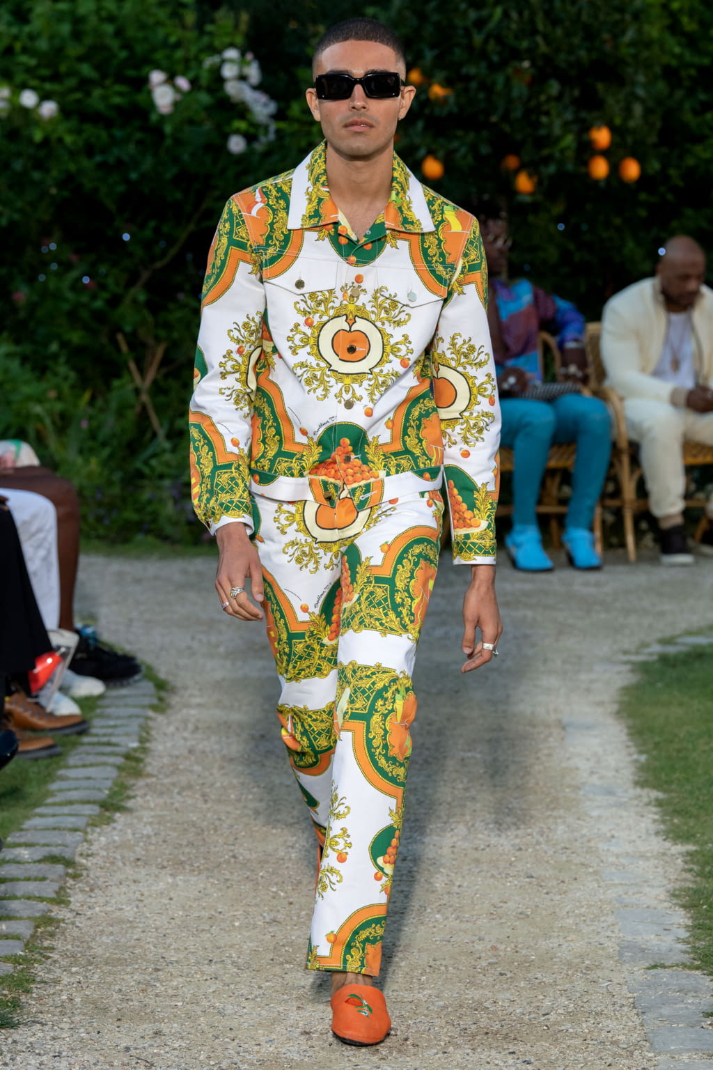 Fashion Week Paris Spring/Summer 2020 look 52 from the Casablanca collection menswear