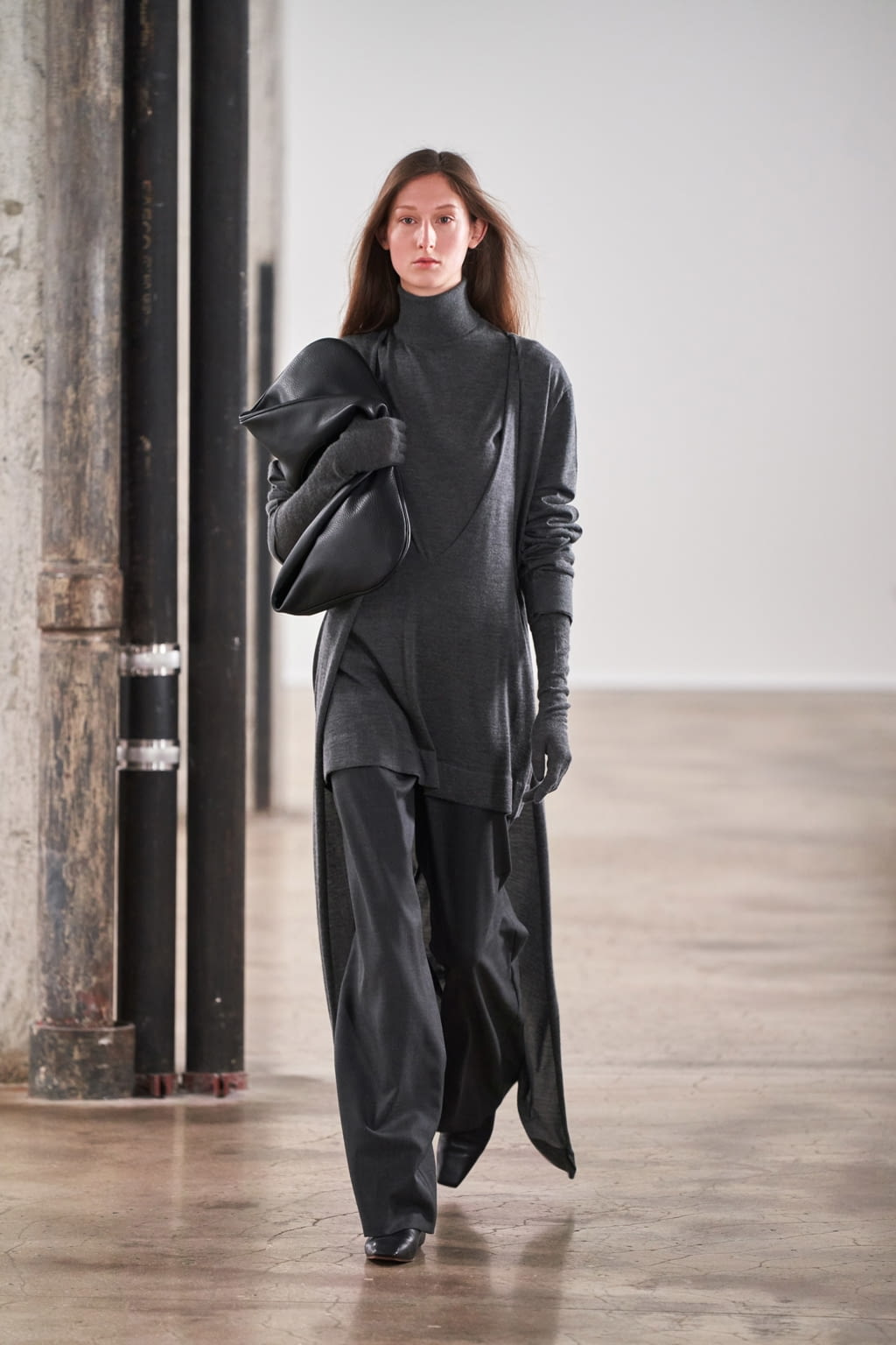Fashion Week New York Fall/Winter 2020 look 13 de la collection The Row womenswear