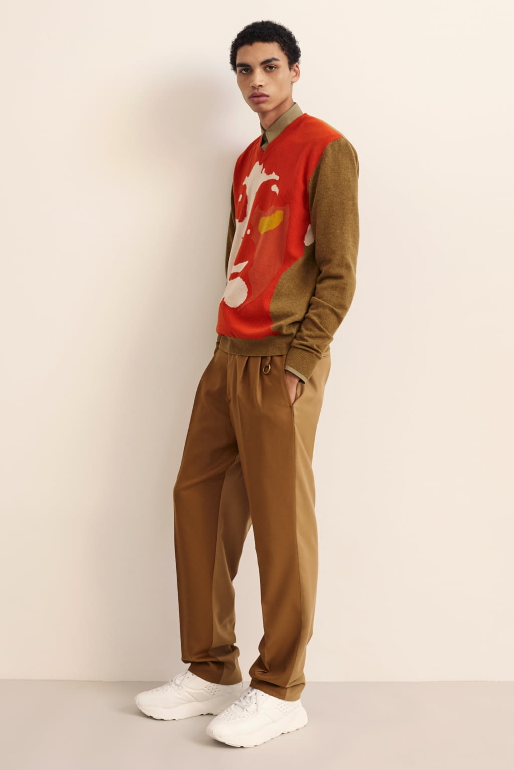 Fashion Week Paris Fall/Winter 2019 look 14 from the Stella McCartney collection menswear