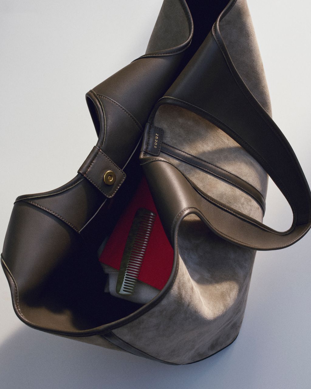 Fashion Week Paris Spring/Summer 2026 look 9 from the Soeur collection womenswear accessories