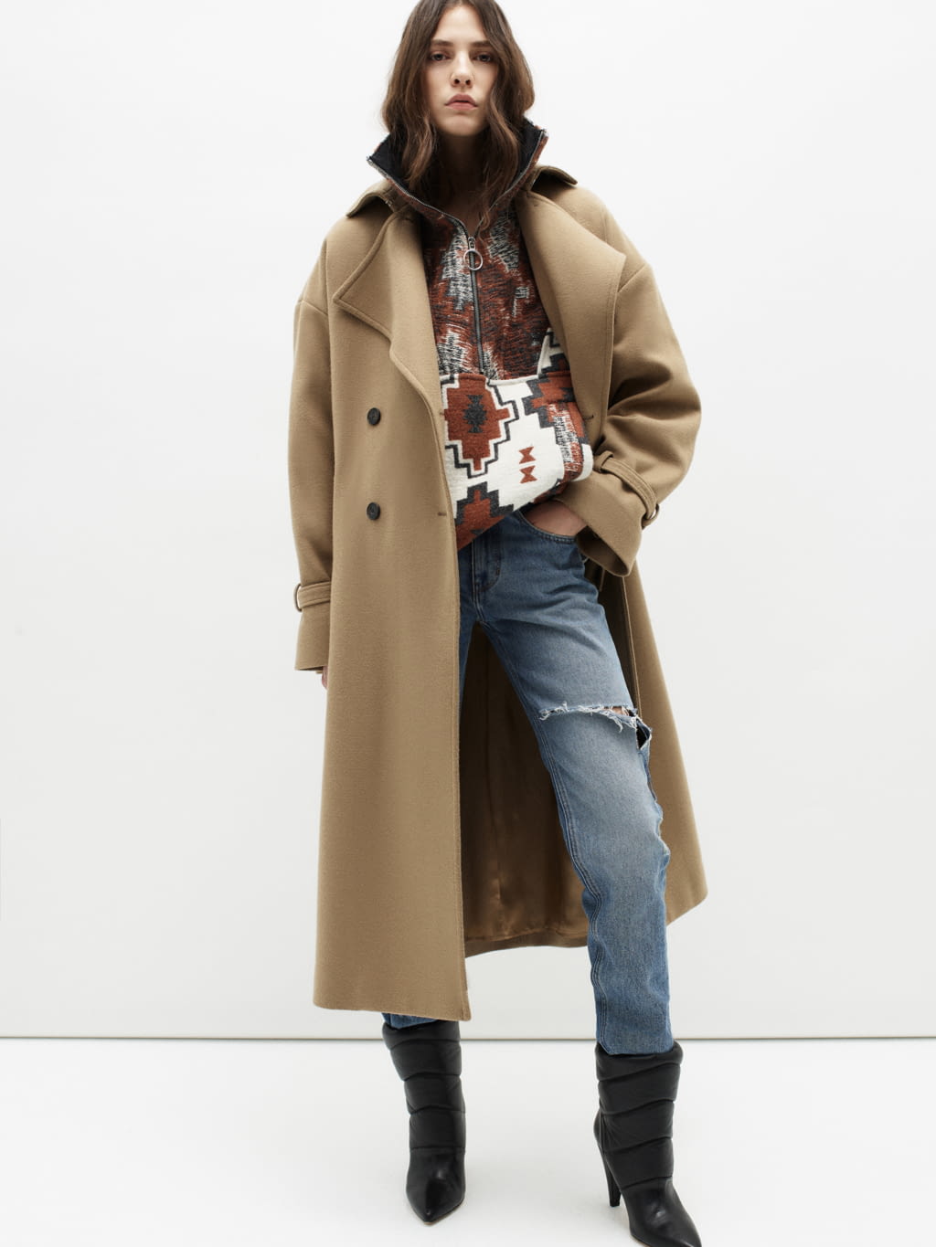 Fashion Week Paris Pre-Fall 2022 look 1 from the Iro collection womenswear