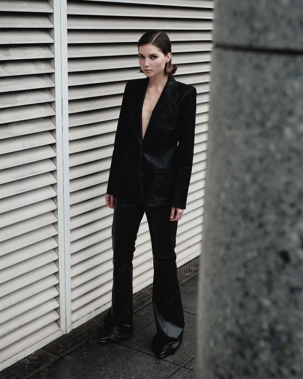 Fashion Week Paris Fall/Winter 2025 look 2 from the Barbara Bui collection womenswear