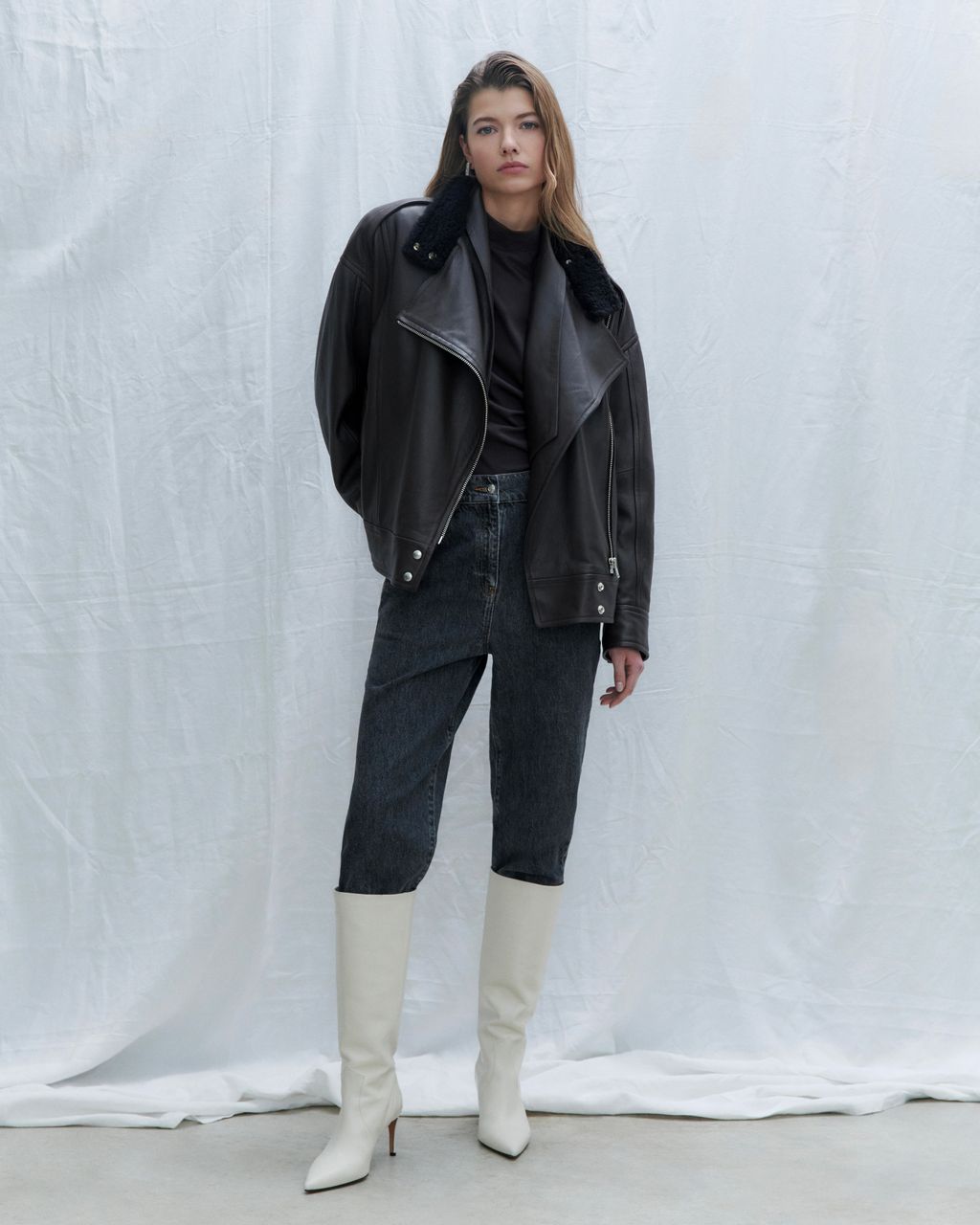 Fashion Week Paris Fall/Winter 2024 look 25 de la collection Iro womenswear