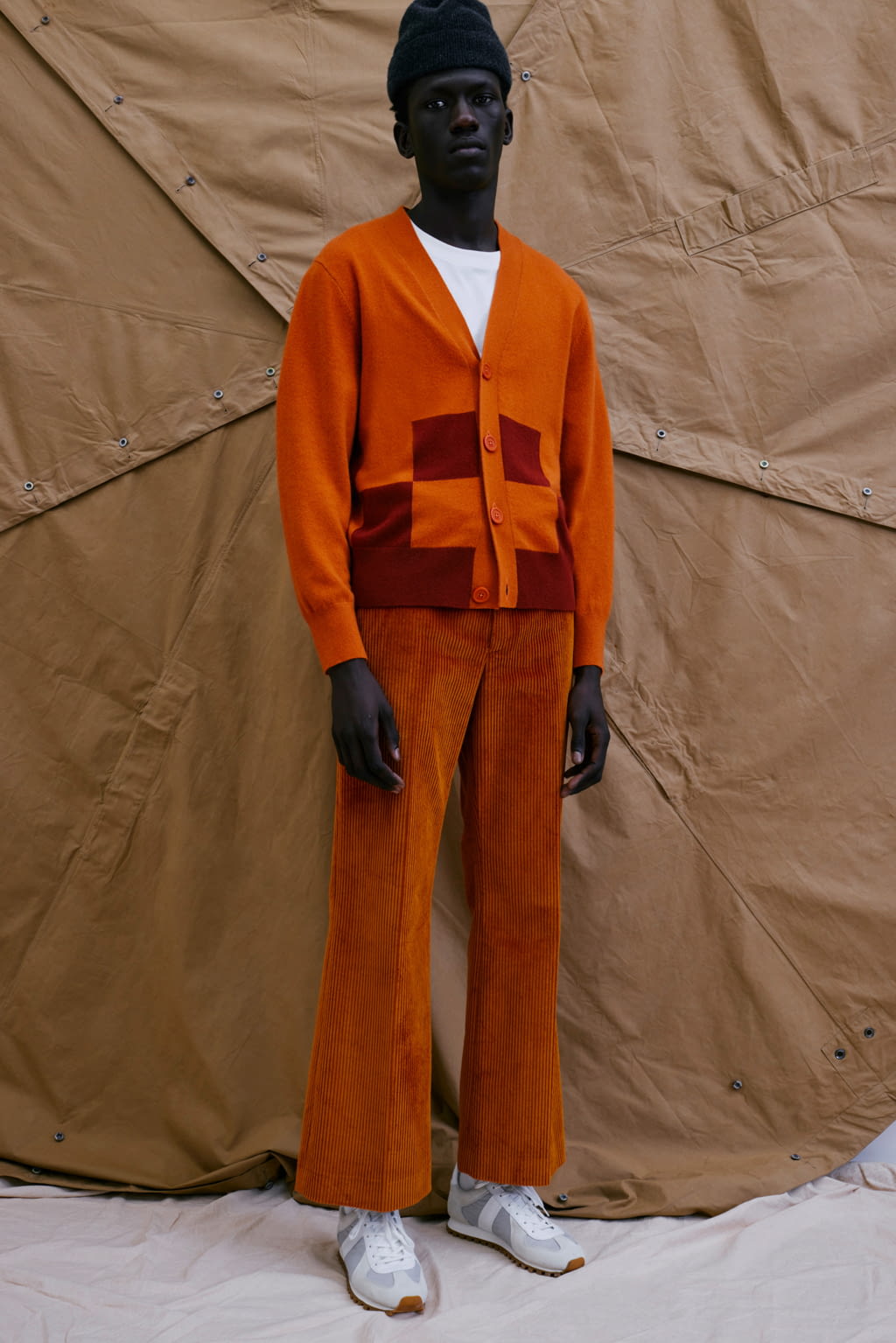 Fashion Week Paris Fall/Winter 2022 look 4 from the Sandro collection 男装