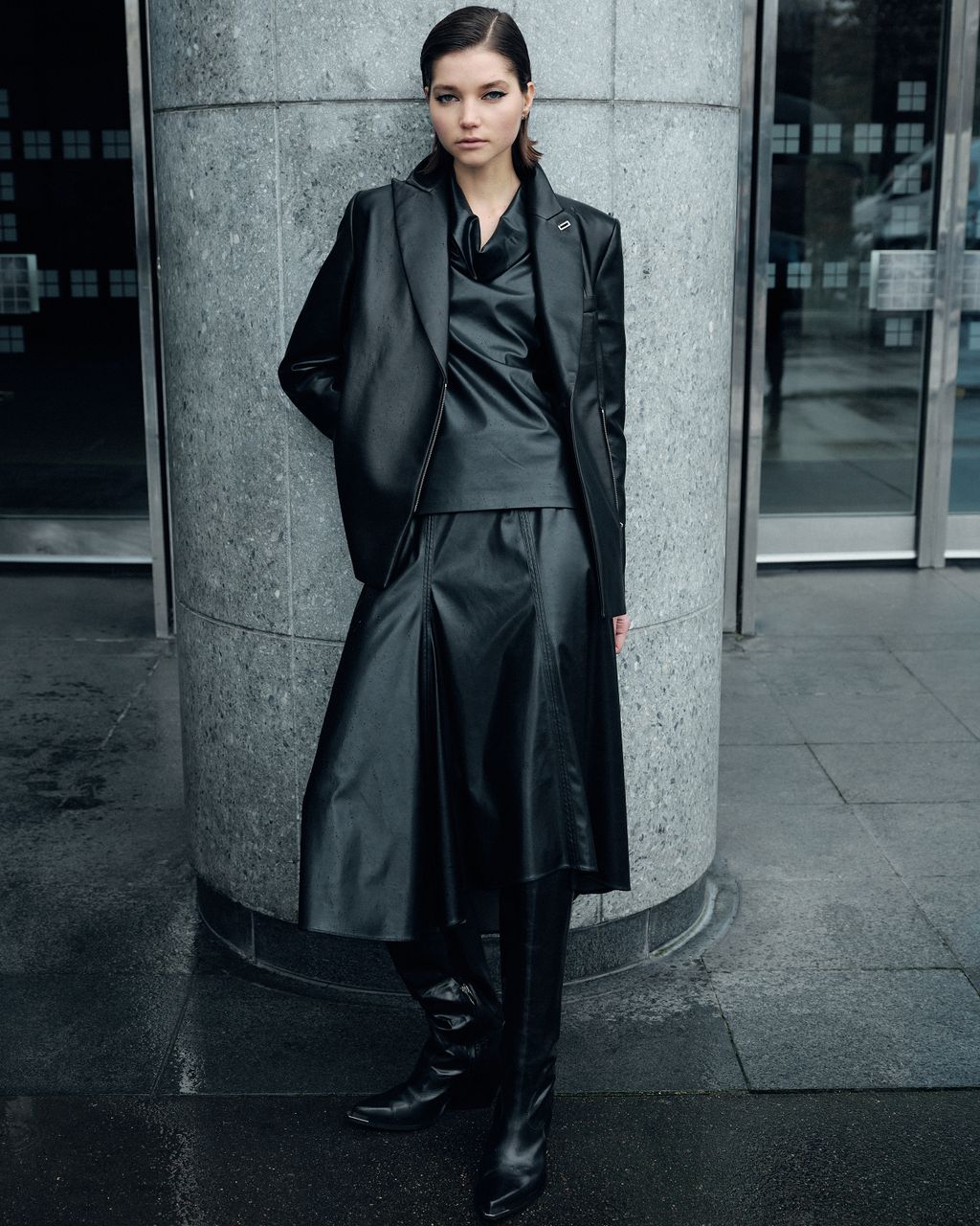 Fashion Week Paris Fall/Winter 2025 look 4 from the Barbara Bui collection womenswear