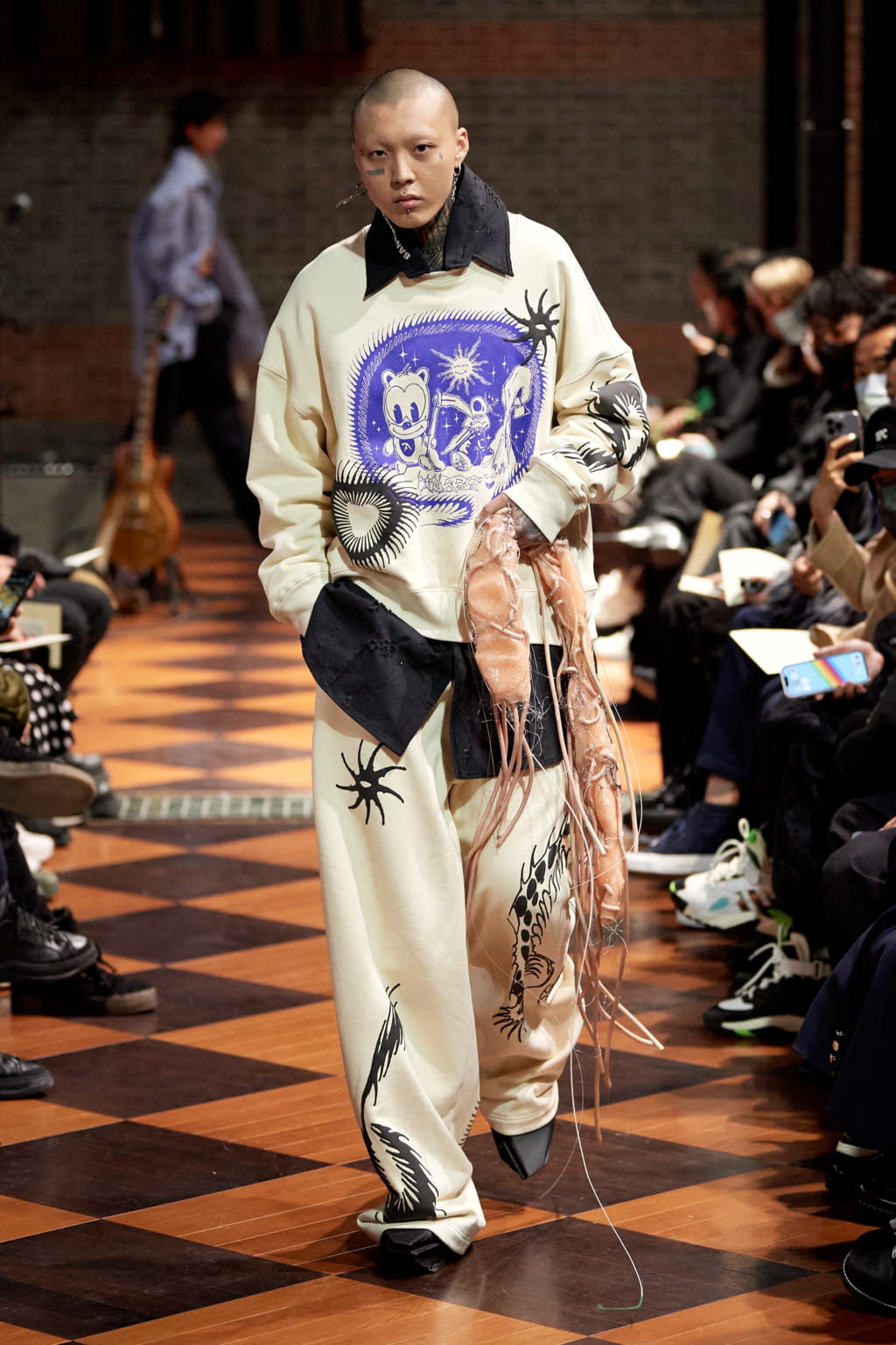 Fashion Week Paris Fall/Winter 2022 look 5 from the Sankuanz collection 男装