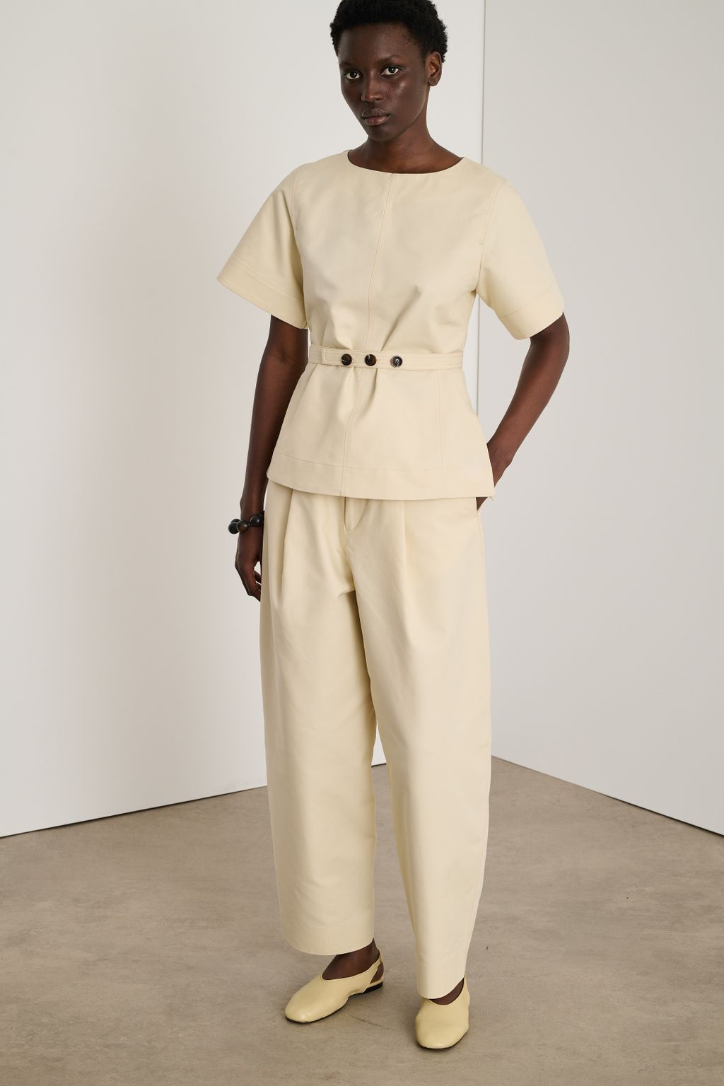 Fashion Week Paris Spring/Summer 2025 look 35 from the Soeur collection 女装