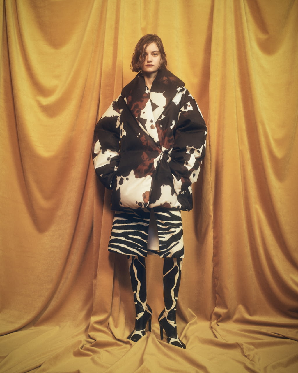 Fashion Week Paris Fall/Winter 2022 look 6 de la collection Dries Van Noten womenswear