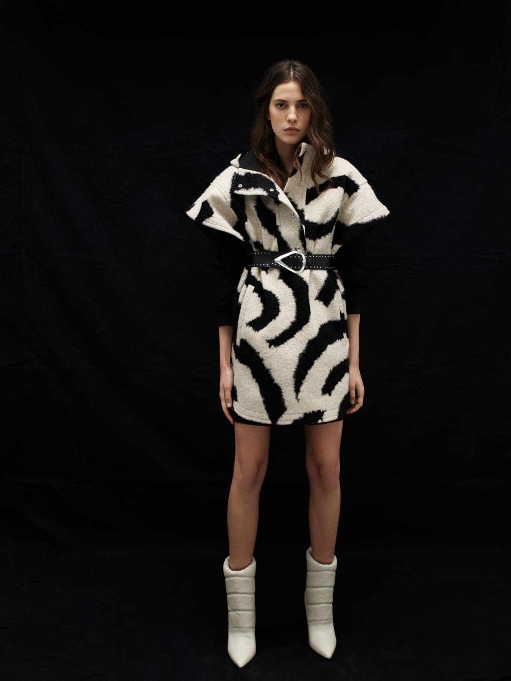 Fashion Week Paris Pre-Fall 2022 look 6 from the Iro collection 女装