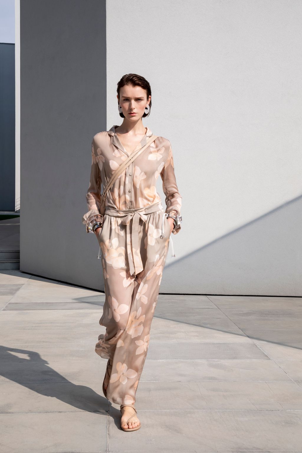 Fashion Week Milan Spring/Summer 2021 look 7 from the Emporio Armani collection womenswear