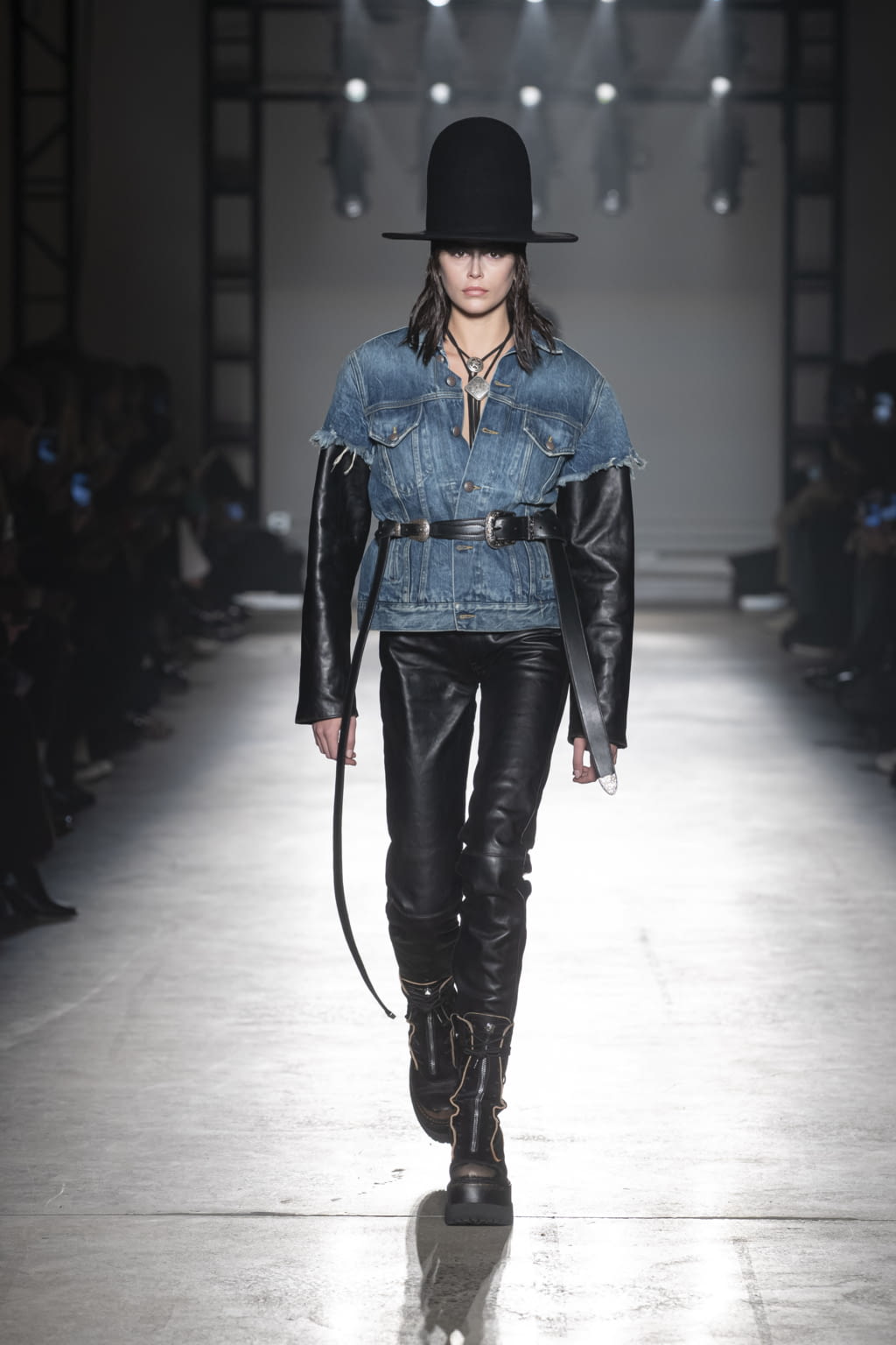 Fashion Week New York Fall/Winter 2020 look 1 from the R13 collection womenswear