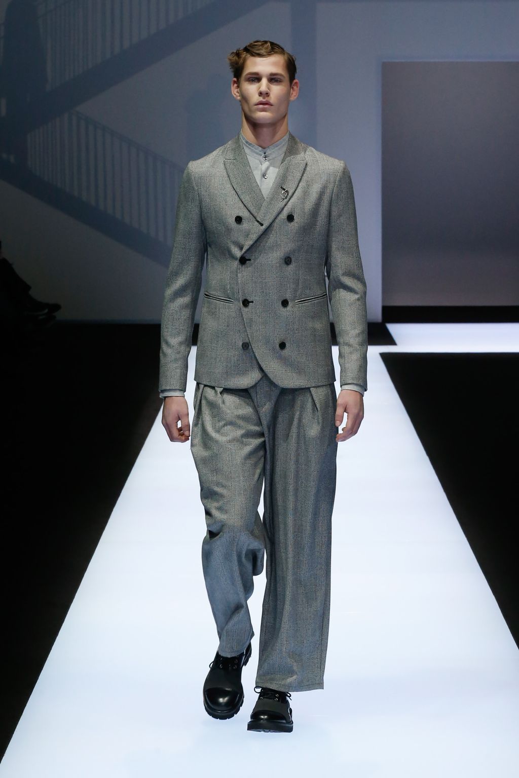Fashion Week Milan Fall/Winter 2017 look 1 from the Emporio Armani collection menswear