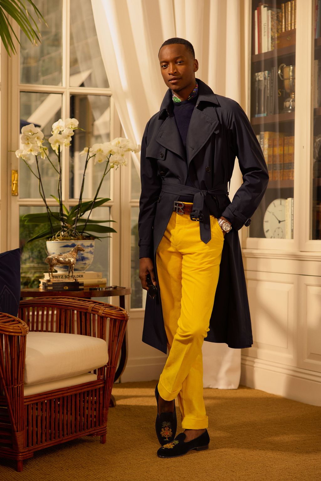 Fashion Week New York Fall/Winter 2024 look 1 from the Ralph Lauren Purple Label collection 男装