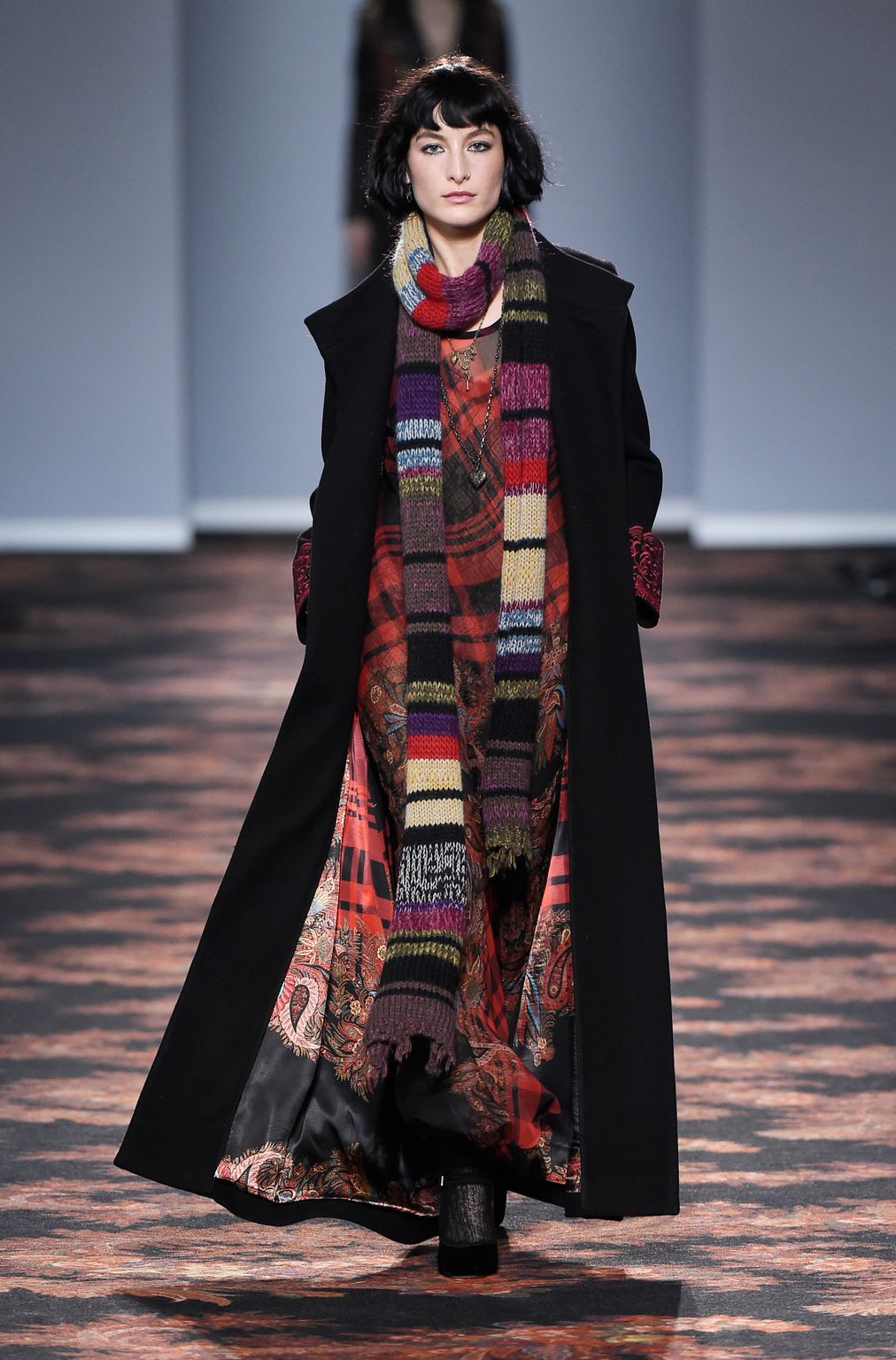 Fashion Week Milan Fall/Winter 2016 look 1 from the Etro collection 女装