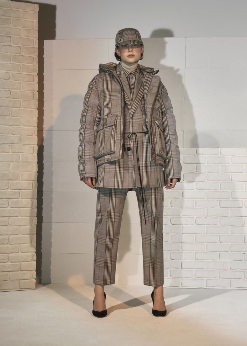 Fashion Week Paris Fall/Winter 2019 look 1 from the Maison Kitsuné collection 女装