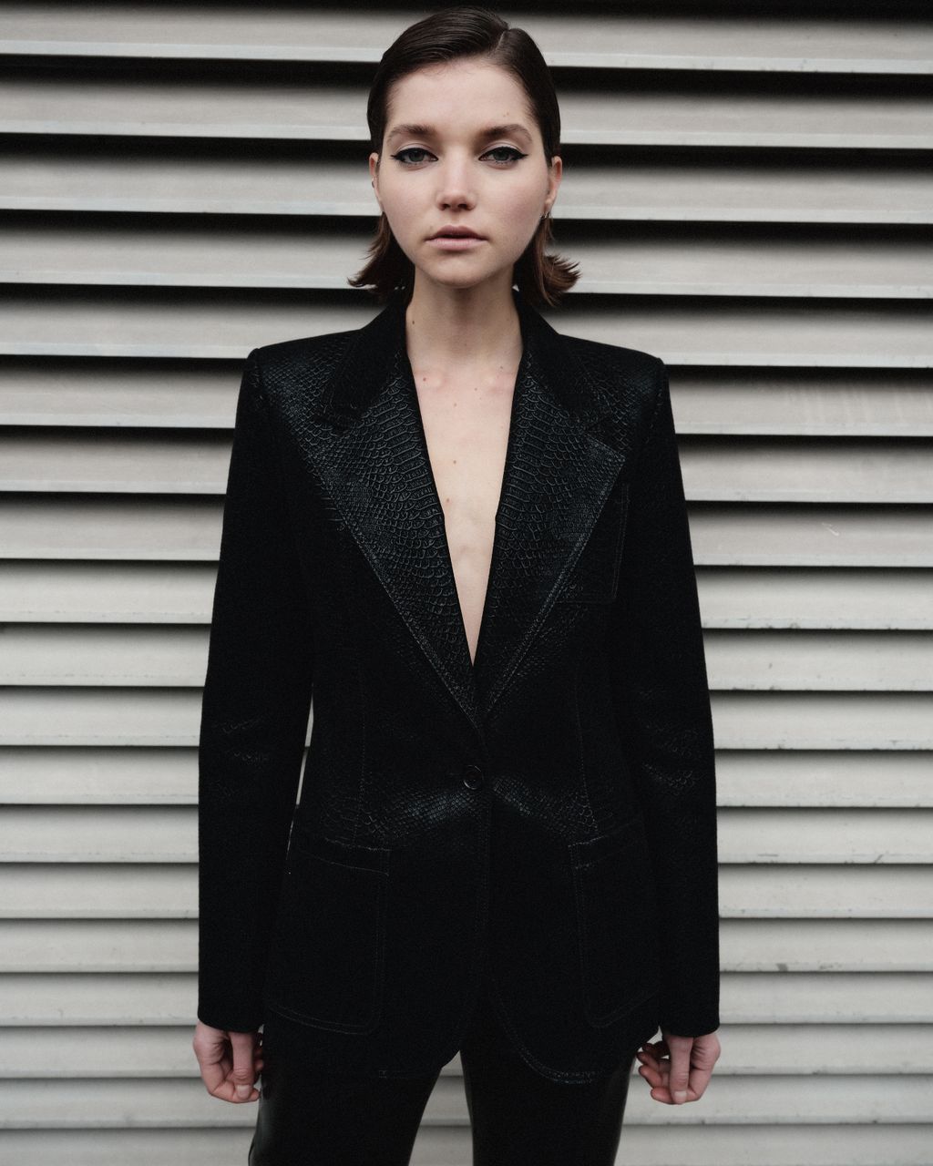 Fashion Week Paris Fall/Winter 2025 look 10 from the Barbara Bui collection womenswear