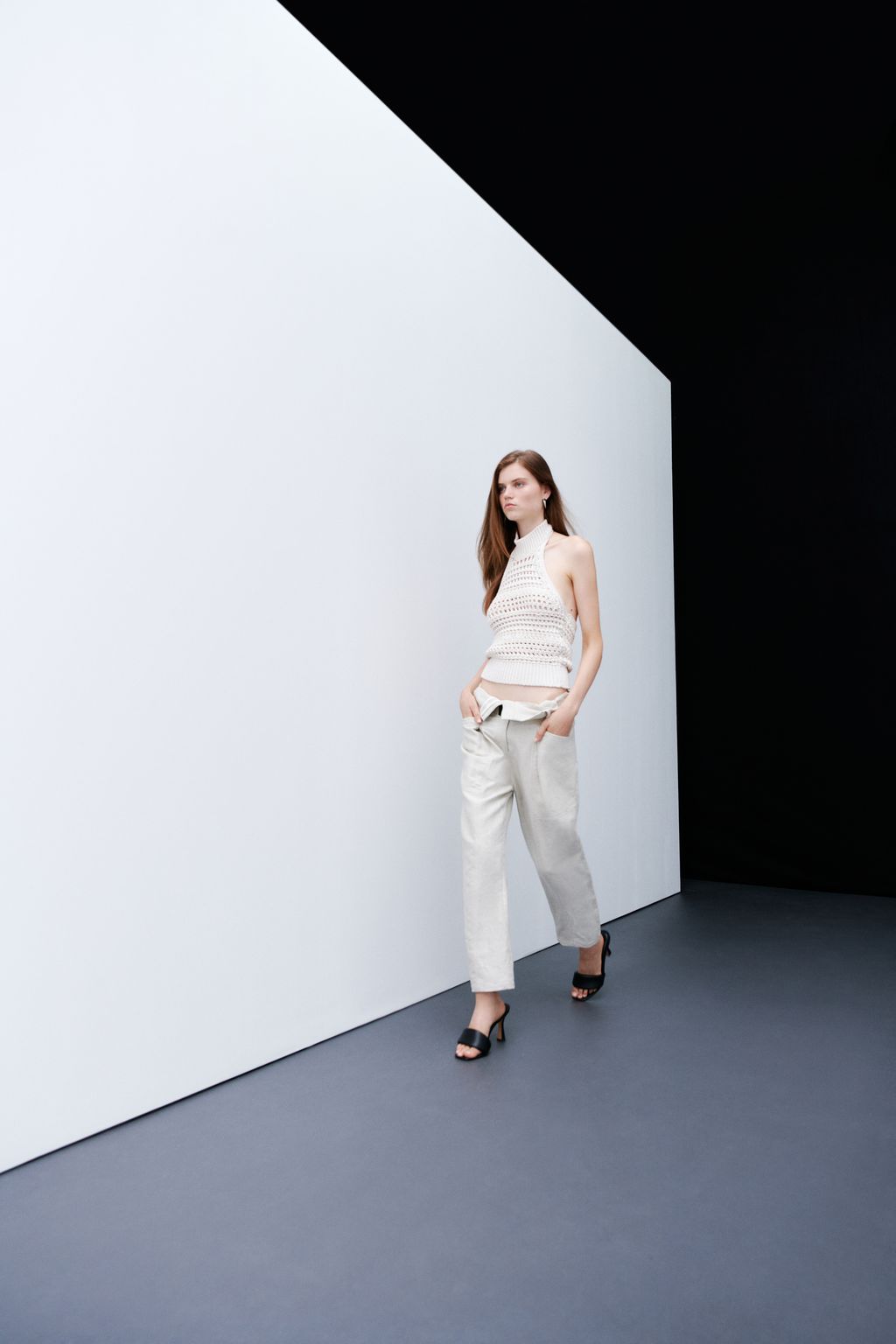 Fashion Week Paris Spring/Summer 2023 look 10 from the Iro collection womenswear