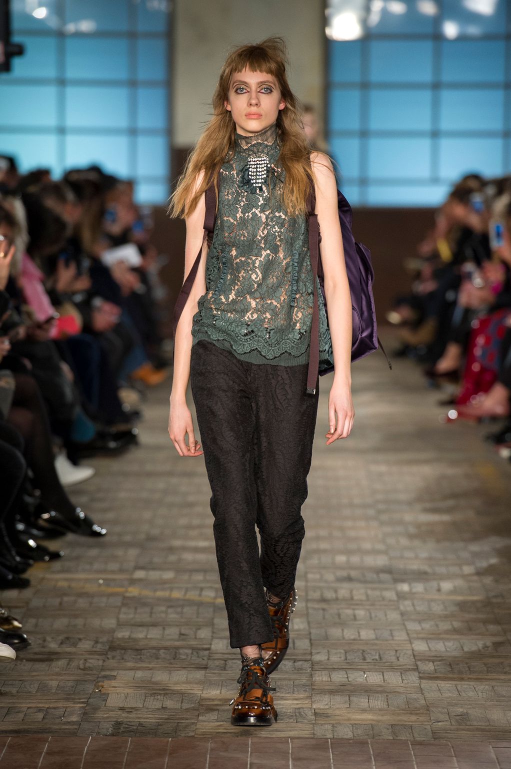 Fashion Week Milan Fall/Winter 2016 look 10 from the N°21 collection womenswear