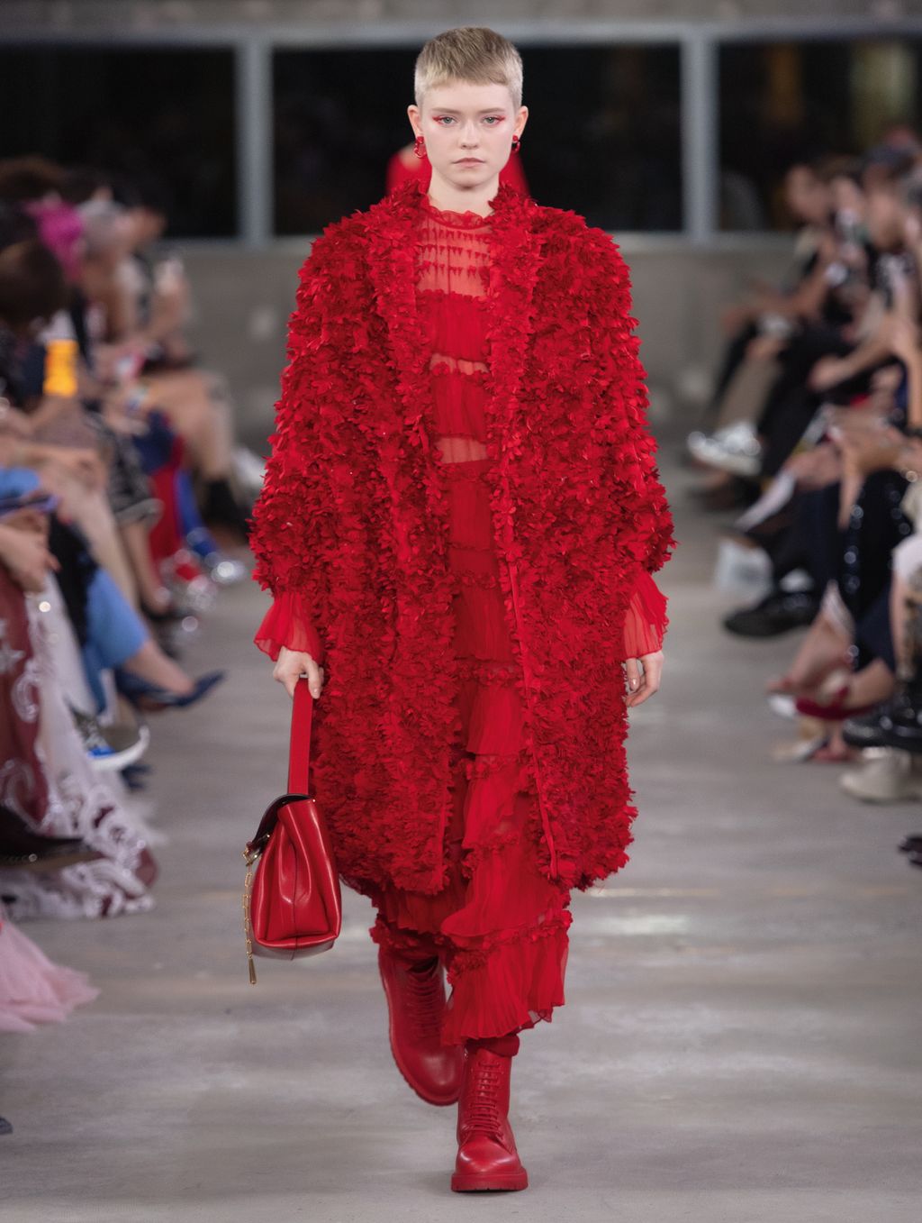 Fashion Week Paris Pre-Fall 2019 look 11 from the Valentino collection womenswear