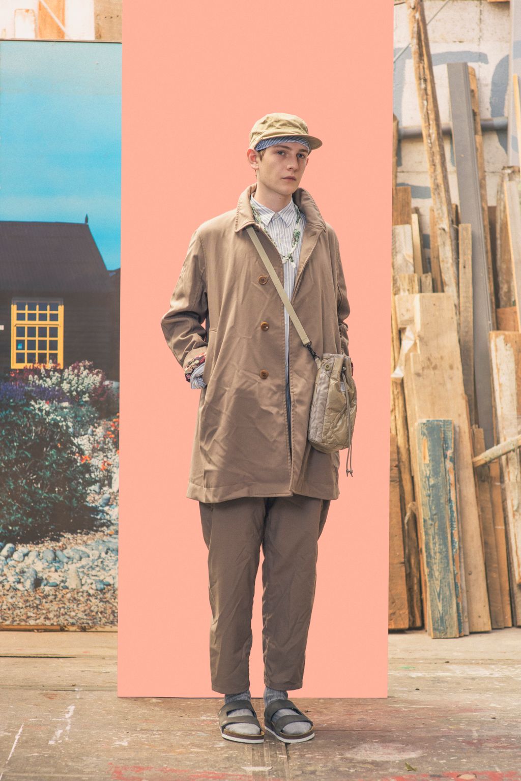 Fashion Week Paris Spring/Summer 2017 look 11 from the Undercover collection menswear