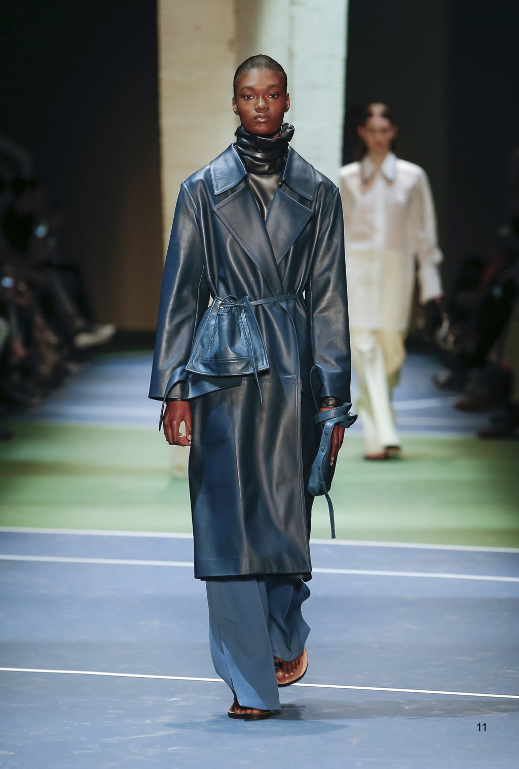 Fashion Week Paris Fall/Winter 2016 look 11 from the Celine collection womenswear
