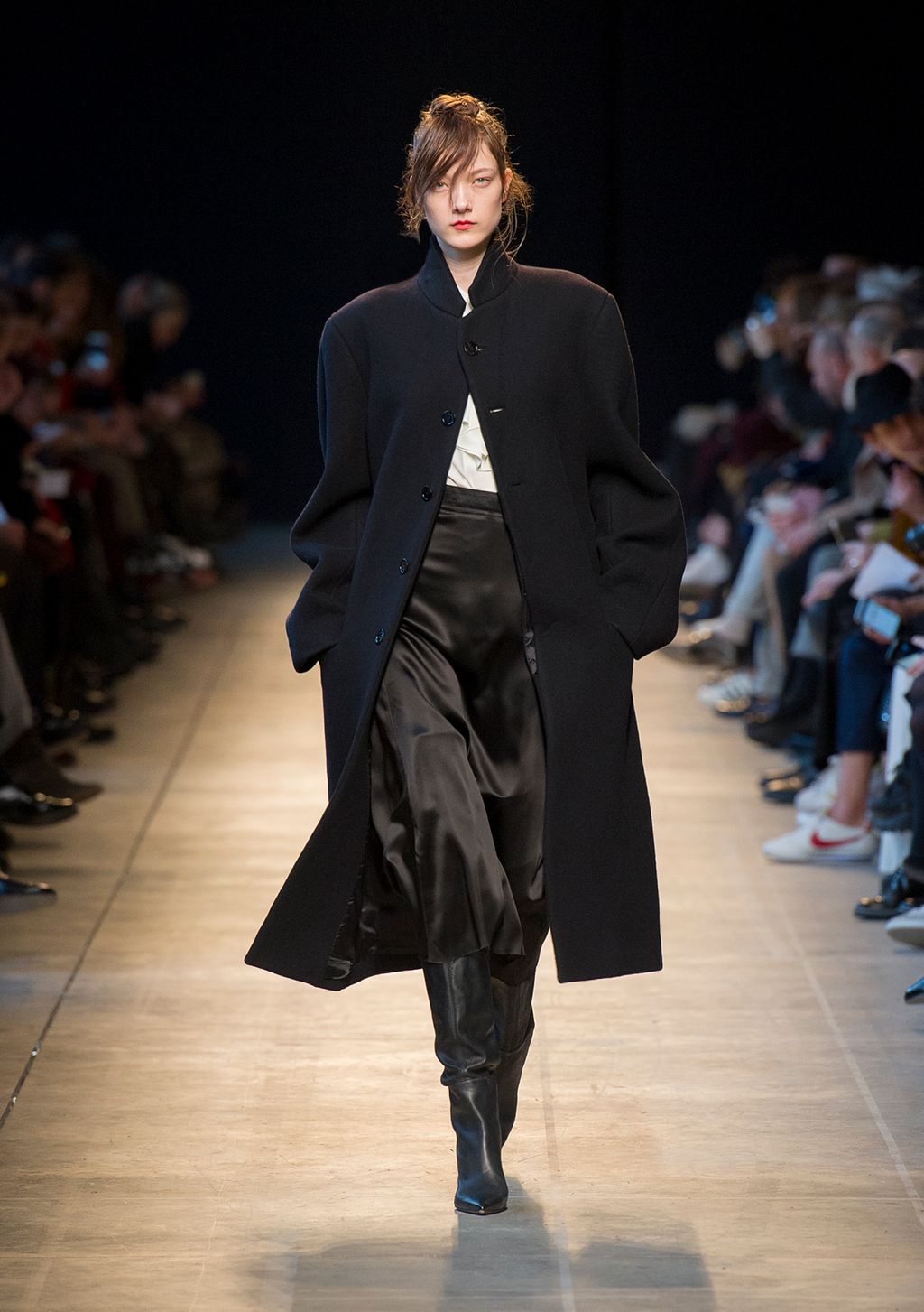 Fashion Week Milan Fall/Winter 2016 look 11 from the Costume National collection womenswear