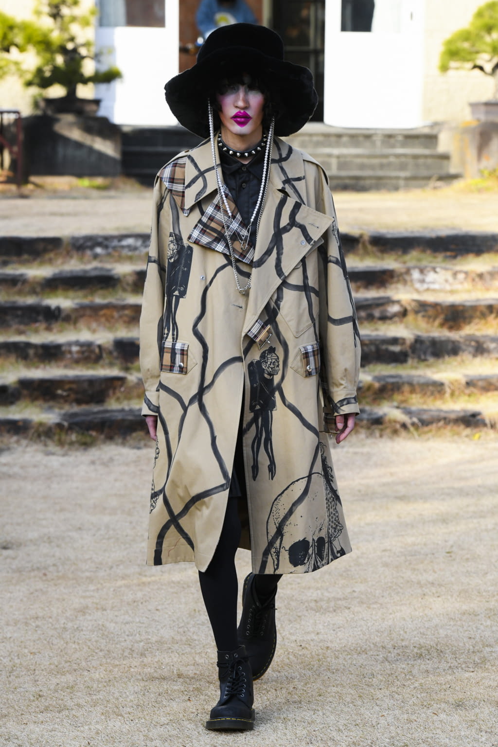 Fashion Week Paris Fall/Winter 2022 look 12 from the KIDILL collection menswear