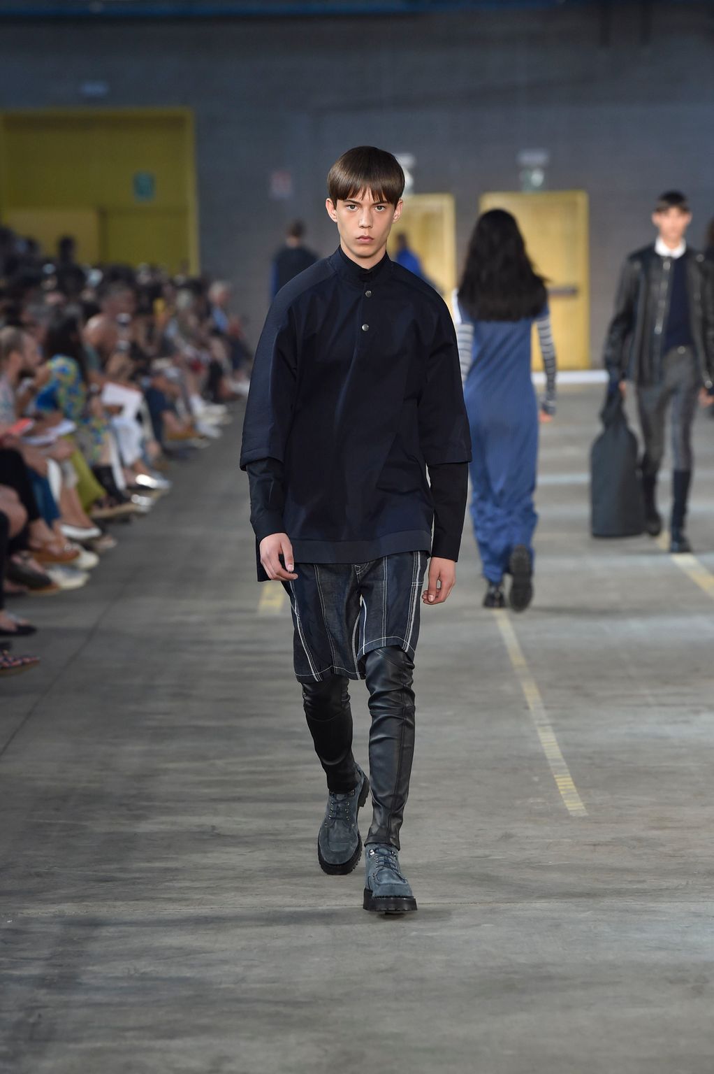 Fashion Week Milan Spring/Summer 2018 look 12 from the Diesel Black Gold collection 男装
