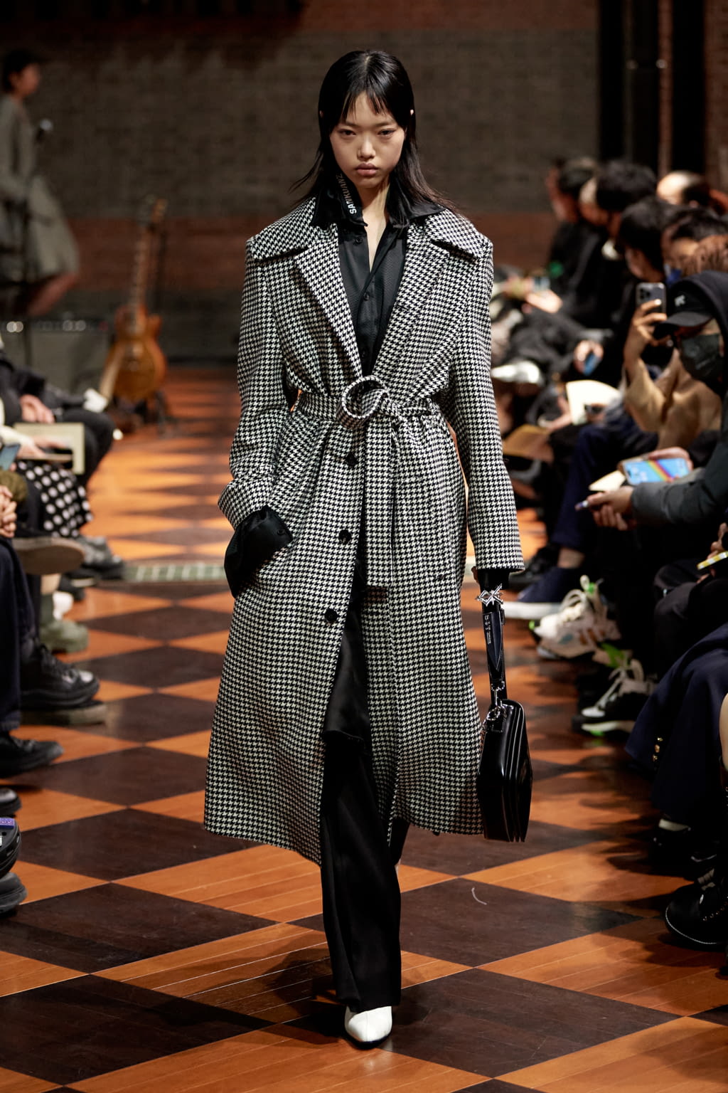 Fashion Week Paris Fall/Winter 2022 look 13 from the Sankuanz collection menswear