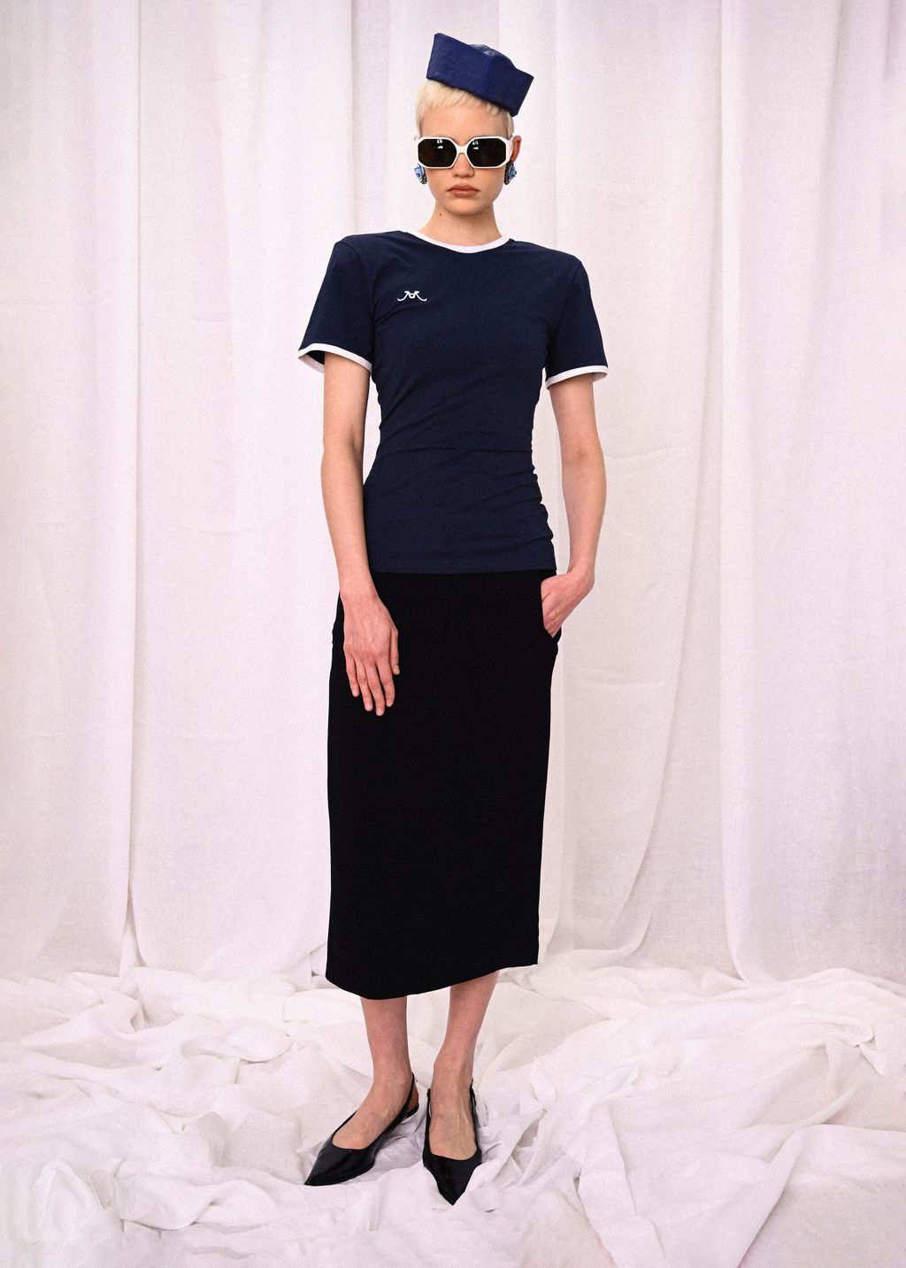 Fashion Week Paris Pre-Fall 2024 look 3 from the ROWEN ROSE collection 女装