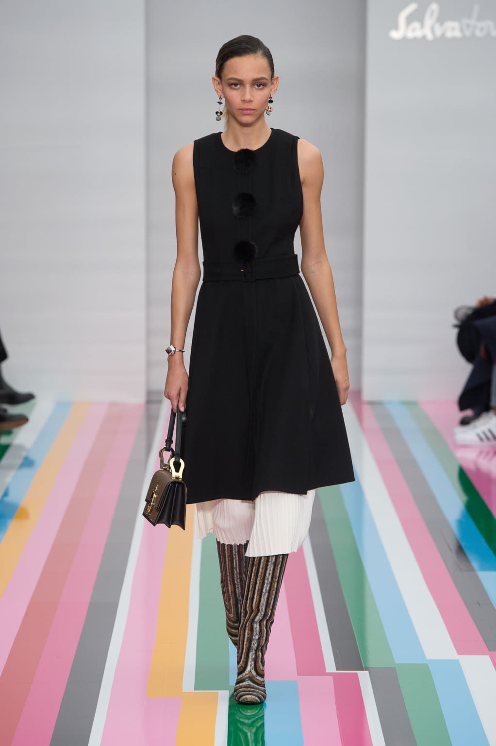Fashion Week Milan Fall/Winter 2016 look 13 from the Ferragamo collection 女装