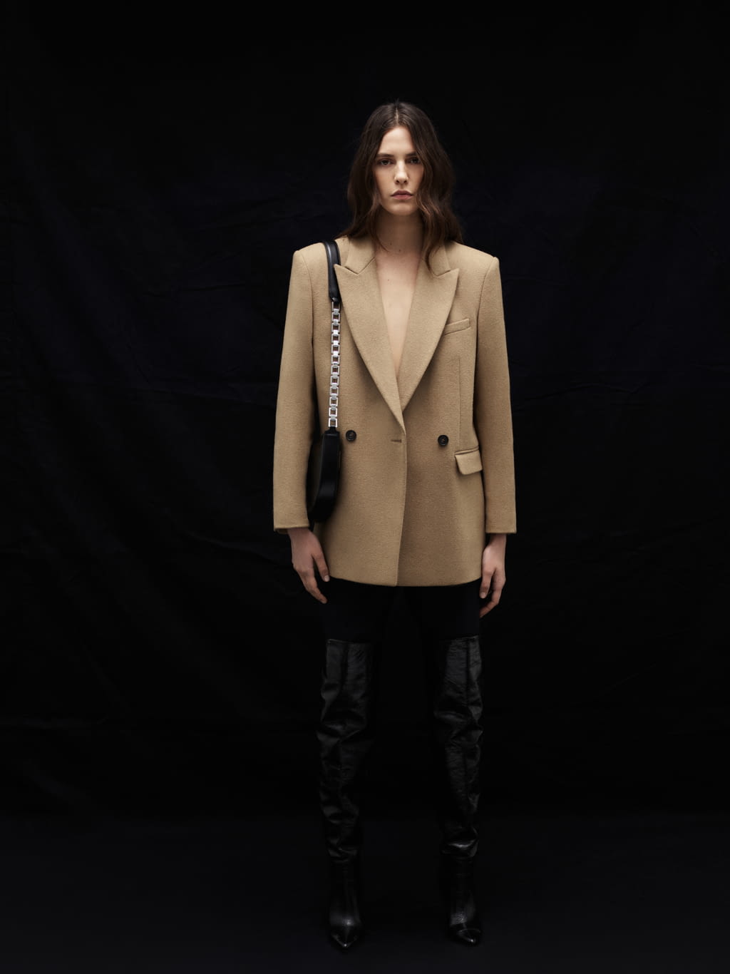 Fashion Week Paris Pre-Fall 2022 look 13 from the Iro collection womenswear