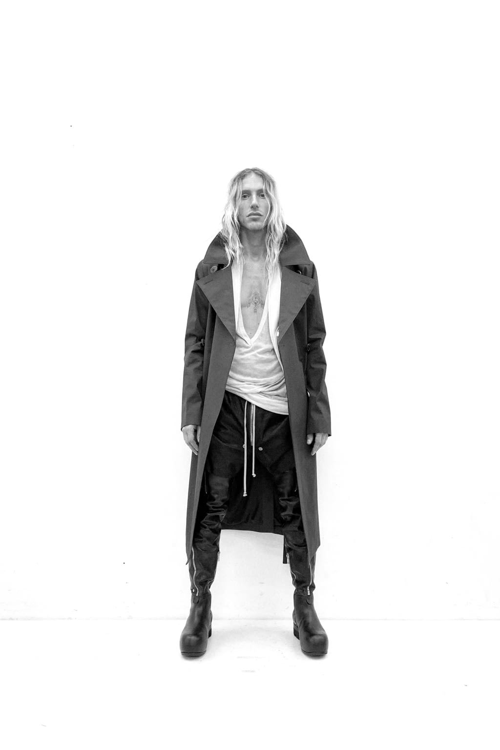 Fashion Week Paris Spring/Summer 2021 look 13 from the Rick Owens collection menswear