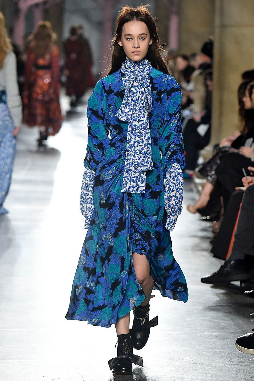Fashion Week London Fall/Winter 2016 look 14 from the Preen by Thornton Bregazzi collection 女装