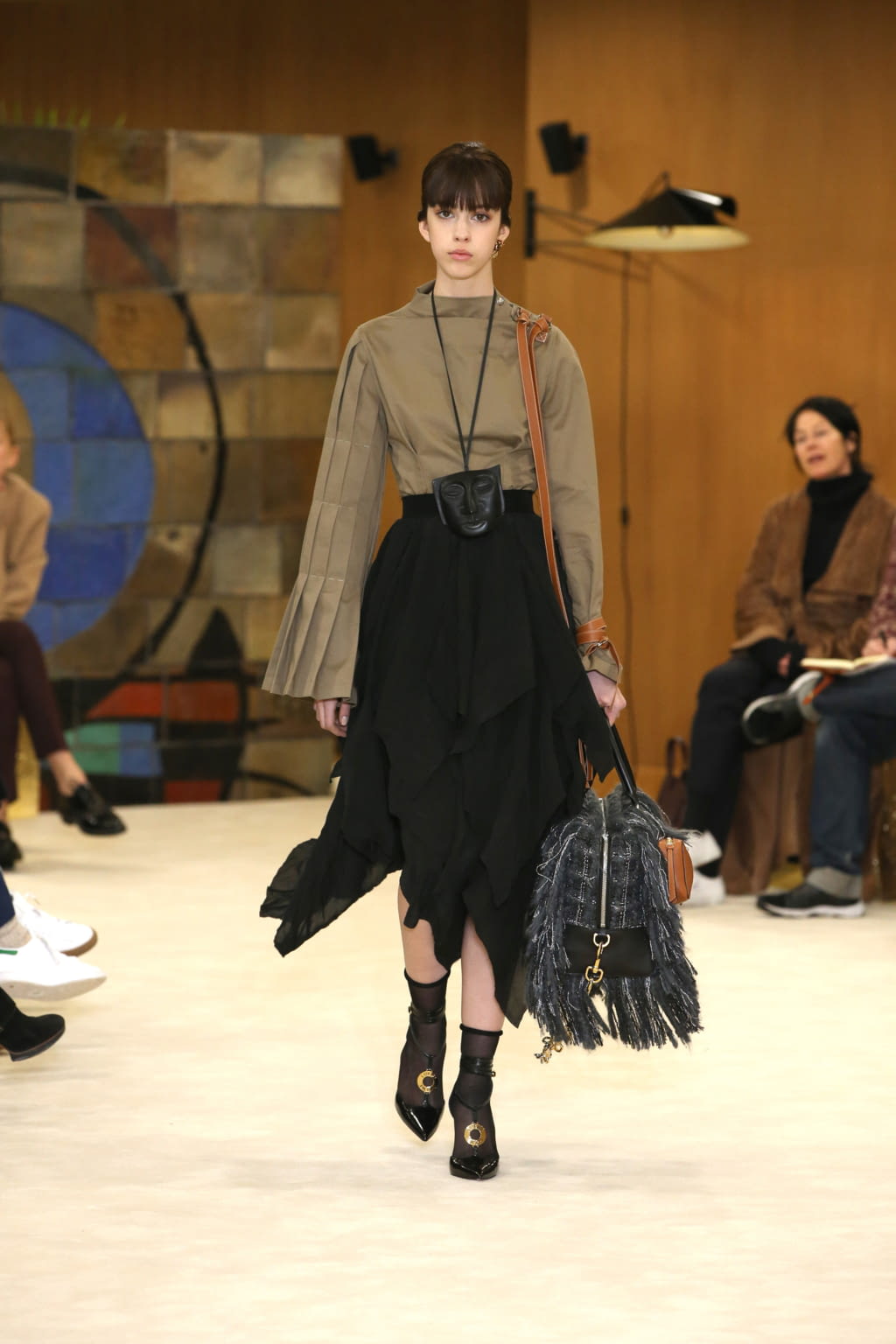 Fashion Week Paris Fall/Winter 2016 look 14 from the Loewe collection 女装