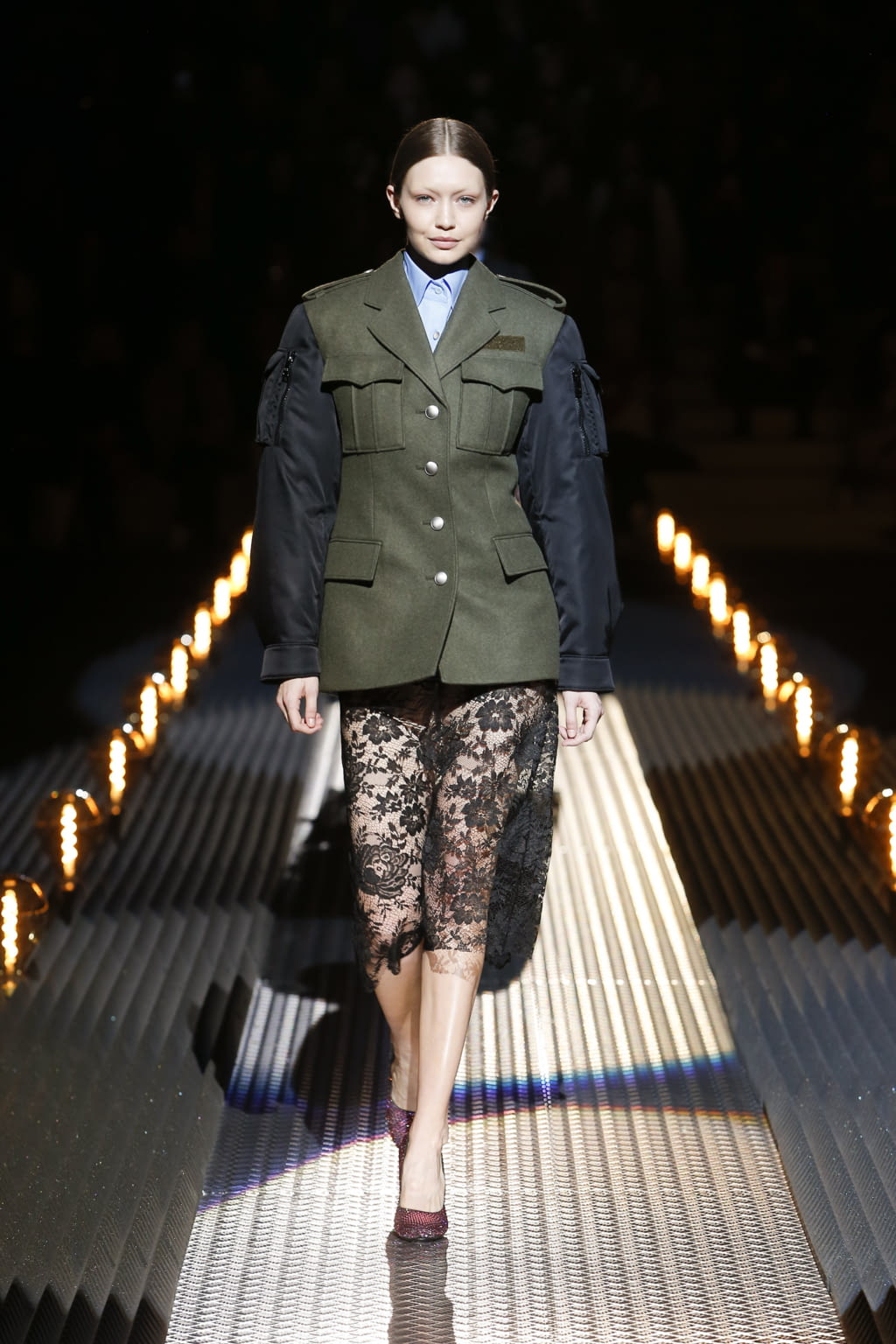 Fashion Week Milan Fall/Winter 2019 look 14 from the Prada collection 女装