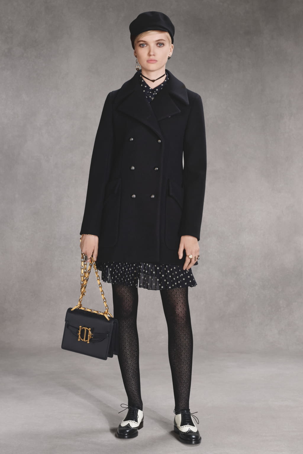 Fashion Week Paris Pre-Fall 2018 look 15 from the Christian Dior collection womenswear