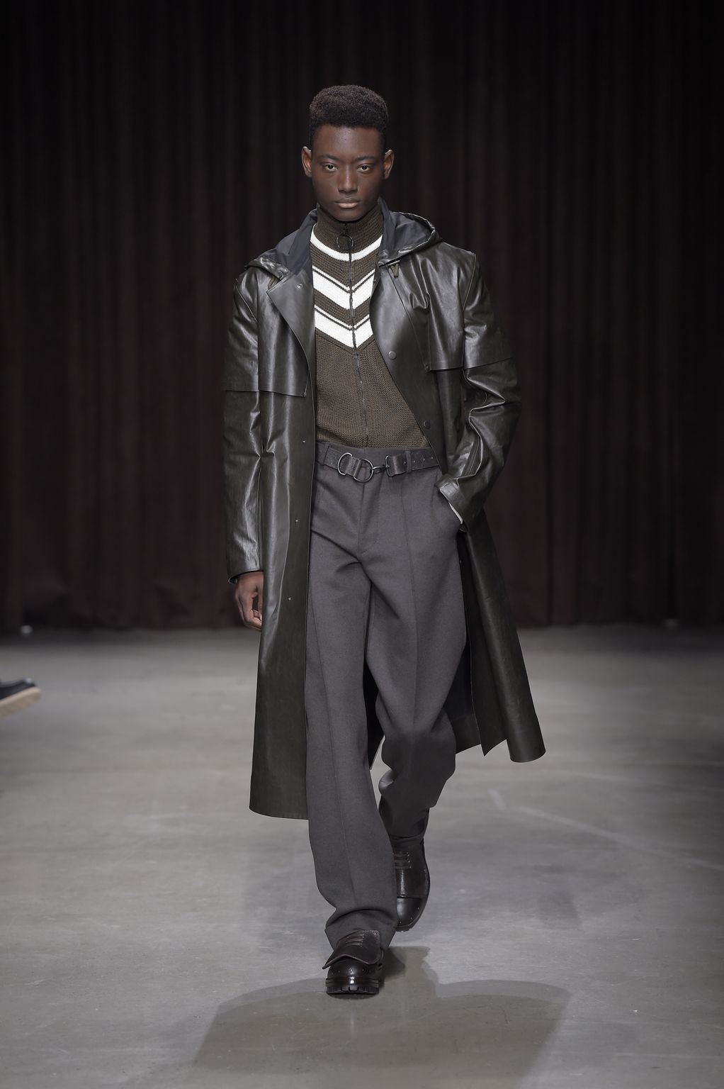 Fashion Week New York Fall/Winter 2017 look 15 from the Boss collection menswear