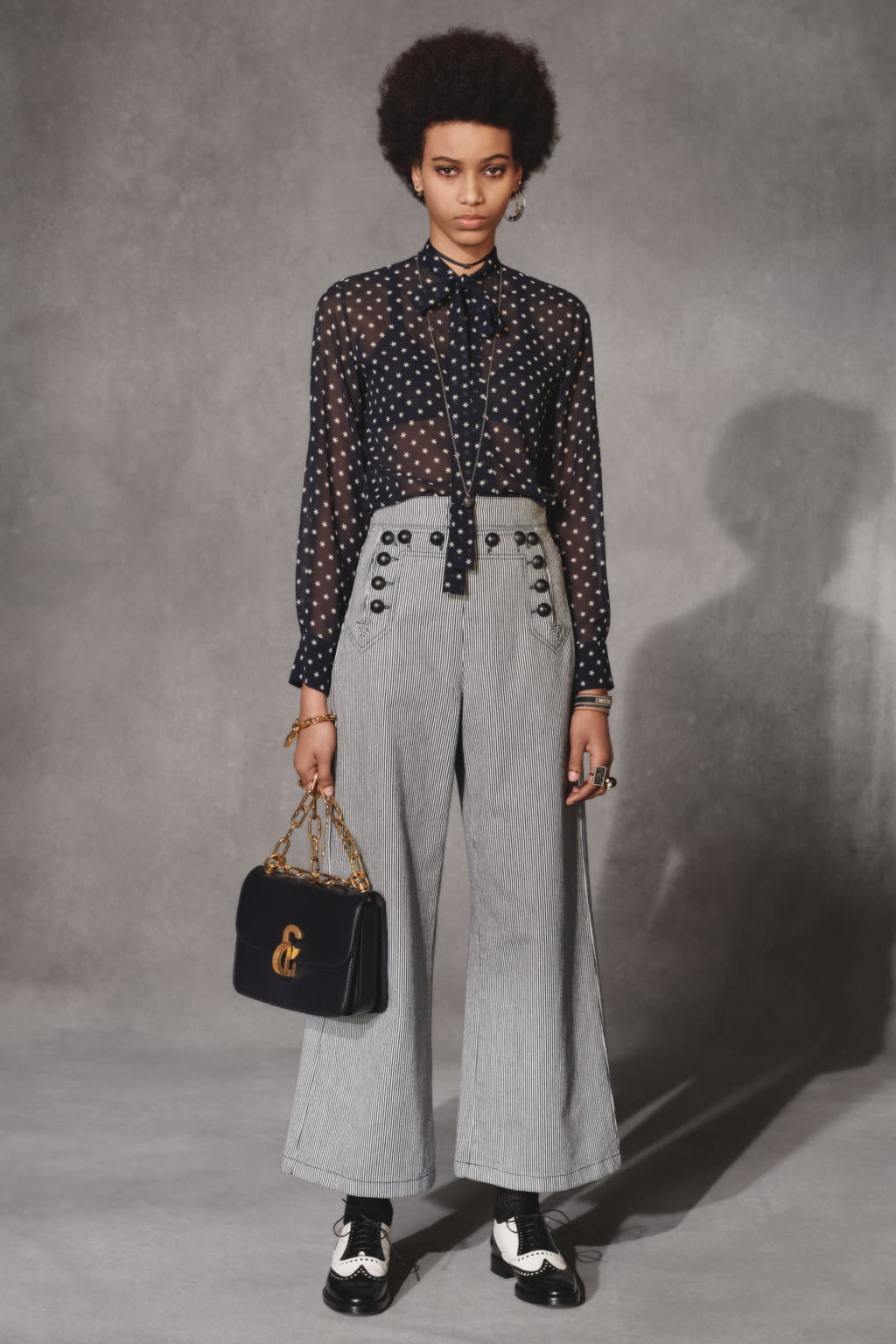 Fashion Week Paris Pre-Fall 2018 look 16 from the Christian Dior collection womenswear