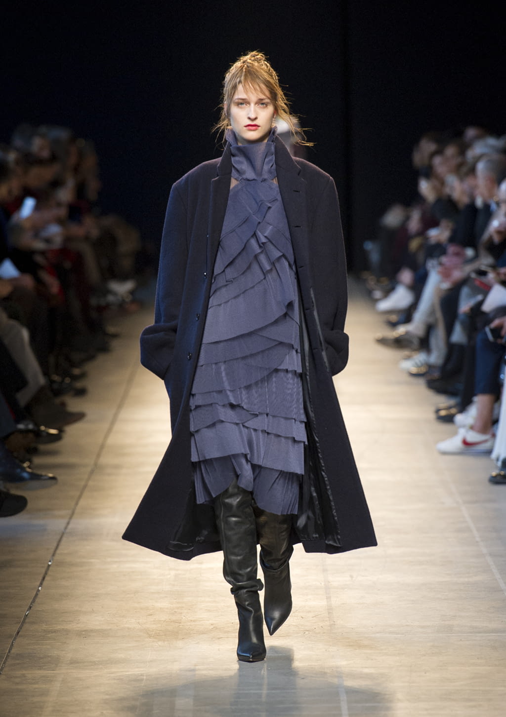 Fashion Week Milan Fall/Winter 2016 look 17 from the Costume National collection womenswear