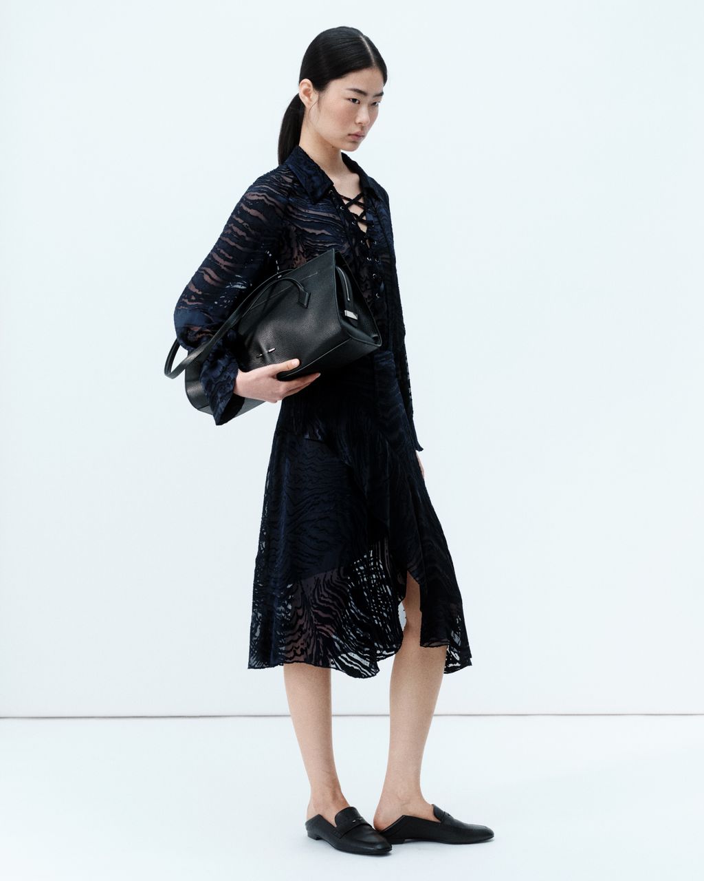 Fashion Week Paris Spring/Summer 2026 look 23 de la collection Barbara Bui womenswear